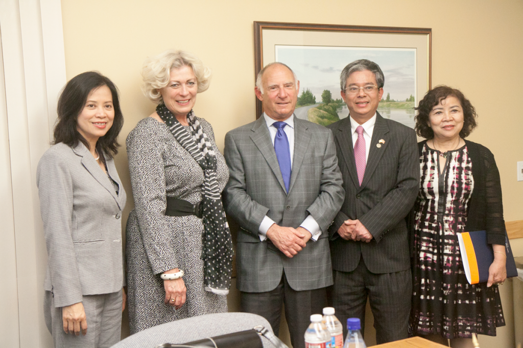 CalChamber Hosts Vietnamese Ambassador - CalChamber Alert