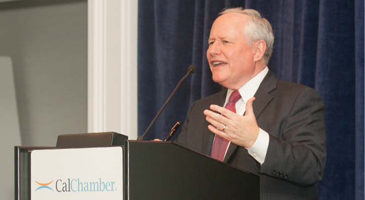 William Kristol, editor of The Weekly Standard and a regular on political commentary shows, shares anecdotes with the CalChamber Board of Directors on the campaign for the U.S. presidency and explains why no party ever wins a mandate because voters change their minds from one election cycle to the next.